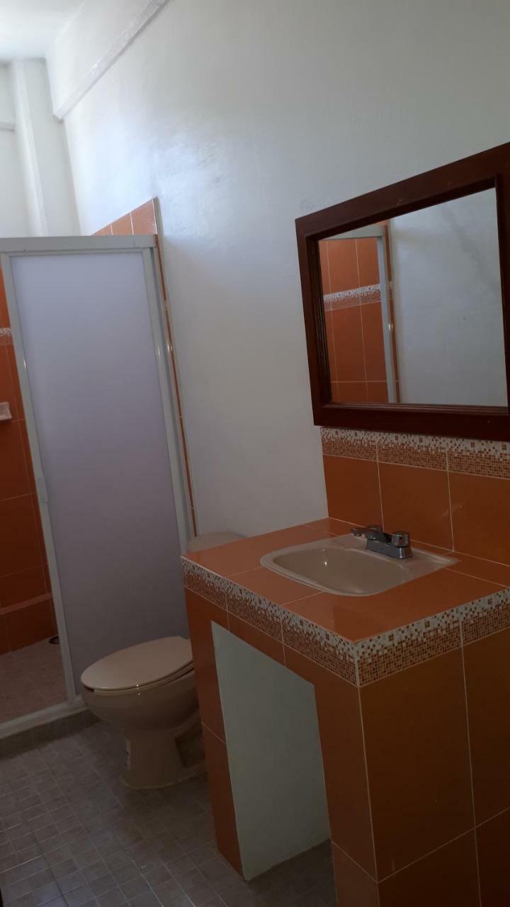 Hotel Alebrijes San Pedro Pochutla المظهر الخارجي الصورة
