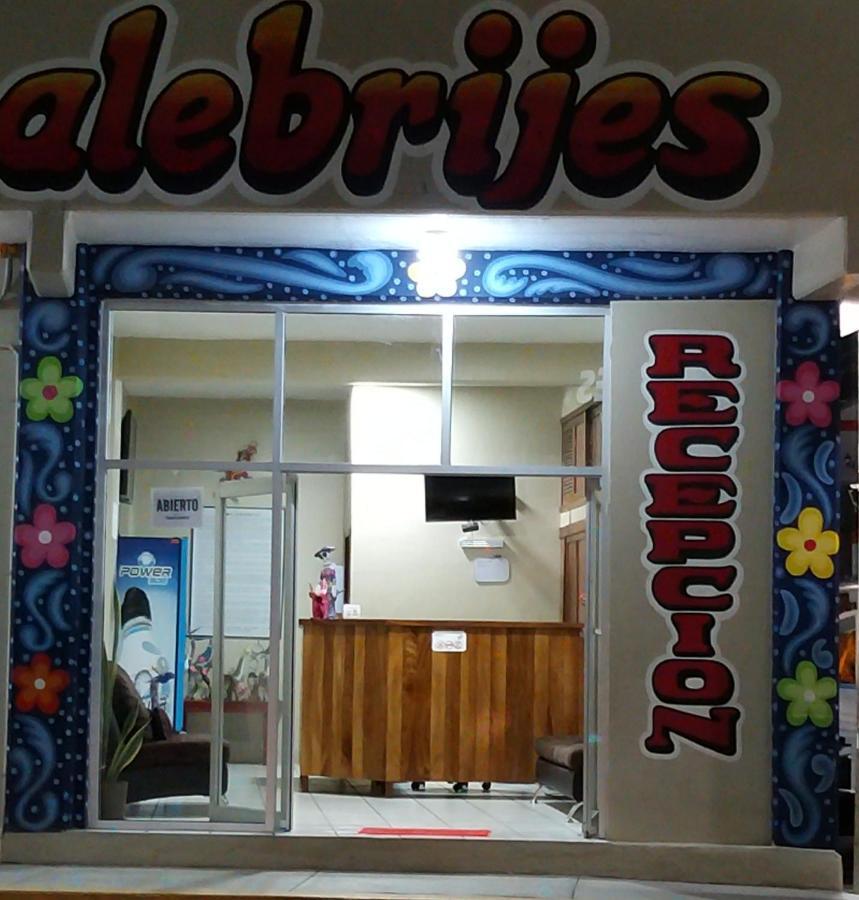 Hotel Alebrijes San Pedro Pochutla المظهر الخارجي الصورة